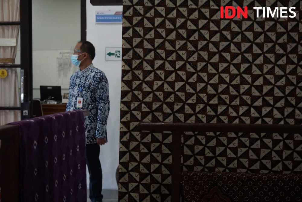 Menperin Resmikan Studio Pengembangan Industri Batik di Yogyakarta