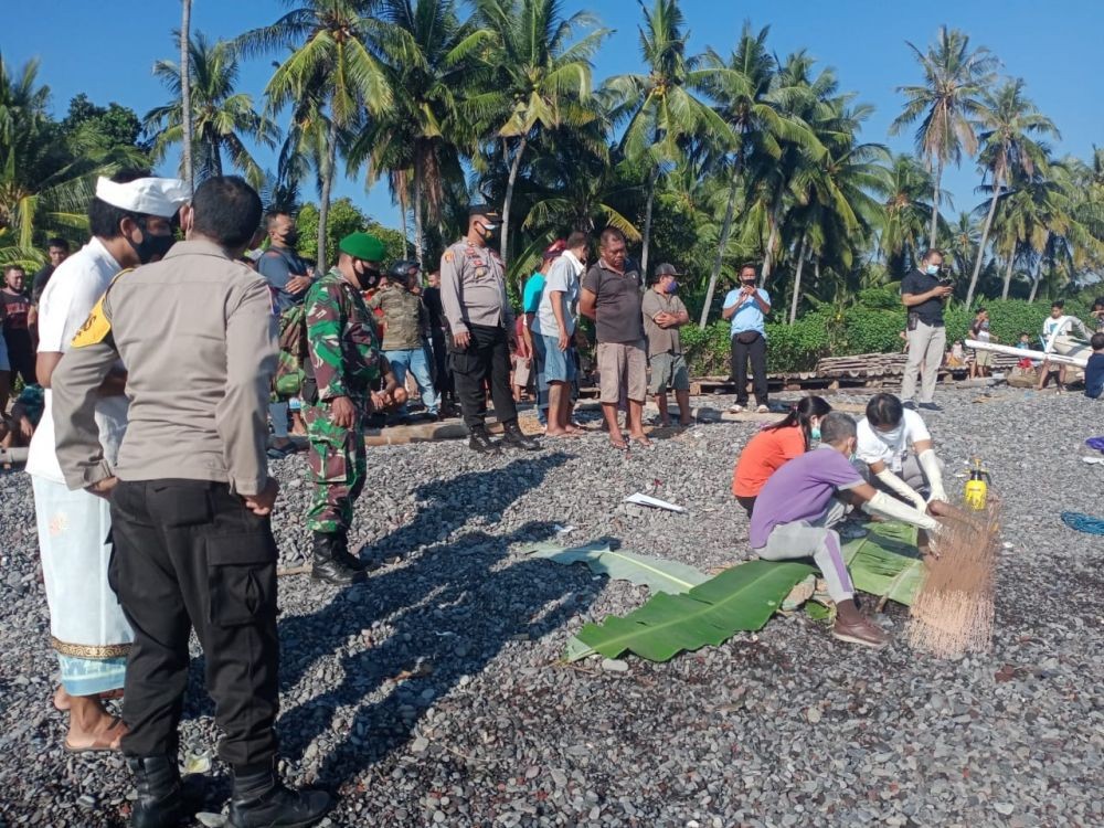 Mayat Laki-laki Tanpa Identitas Ditemukan di Perairan Buleleng