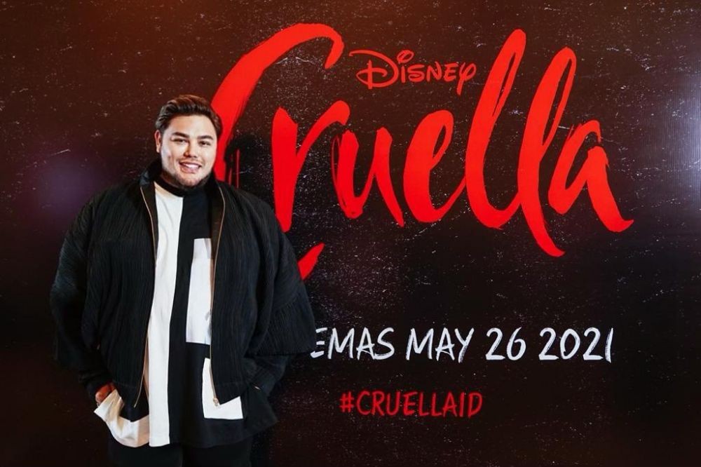 Sambut Film Cruella Ivan  Gunawan  Hadirkan Busana Spesial