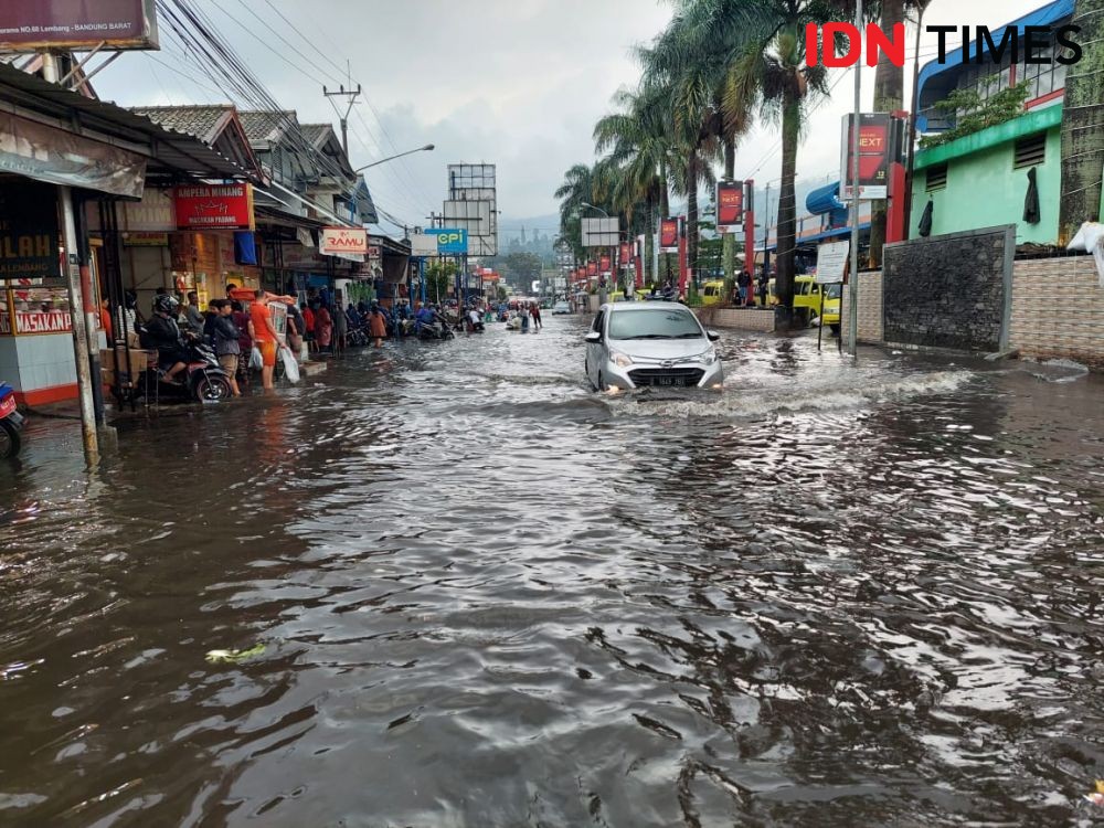 Bandung Utara Banjir, Lahan Kritis dan Drainase Buruk Penyebabnya