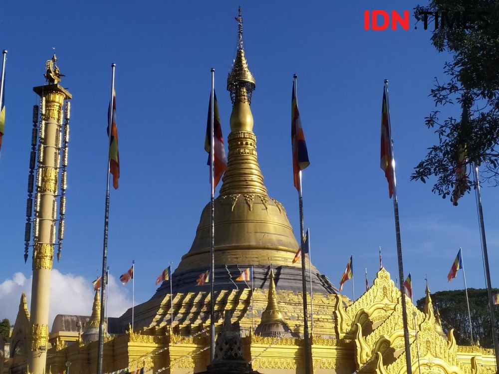 Wisata Taman Alam Lumbini Berastagi, Replika Pagoda Shwedagon