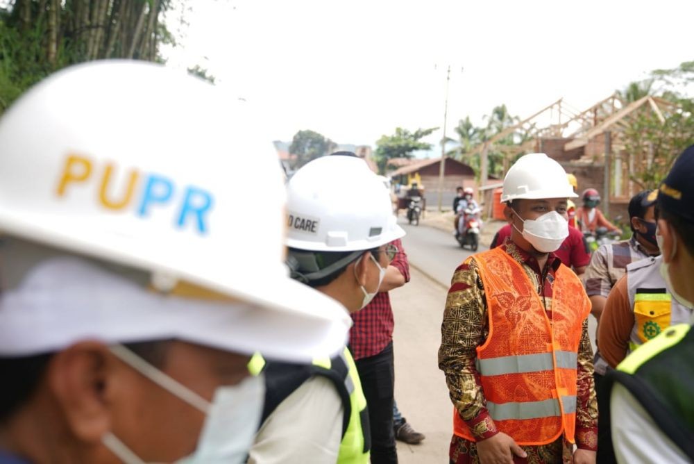 Pemprov Canangkan Pembangunan Empat Ruas Jalan di Toraja Utara
