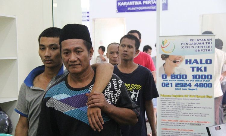 Malaysia Lockdown, TKI yang Pulang ke Semarang Wajib Kumur Air Garam