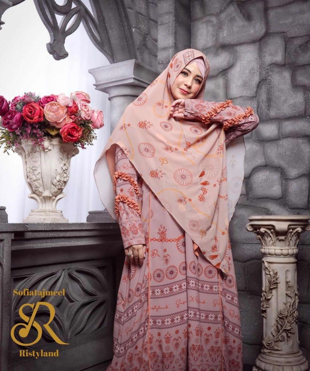 Ada Aktif Berdakwah, 10 Ratu Sinetron Kini Berhijrah