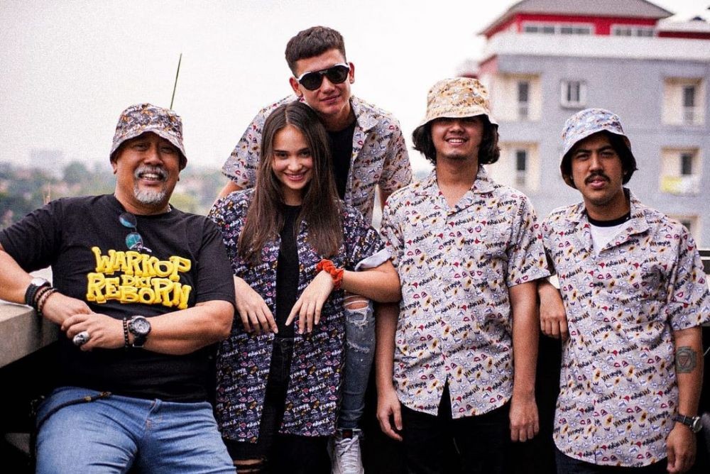 10 Potret Aliando Syarief Tampil Rapi di Sinetron Keajaiban Cinta