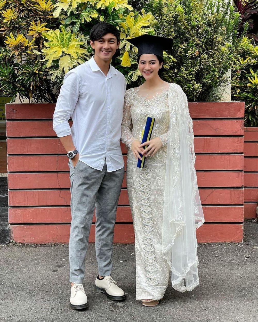 10 Momen Hito Caesar Kaget Dapat Kejutan Spesial dari Istri Tercinta