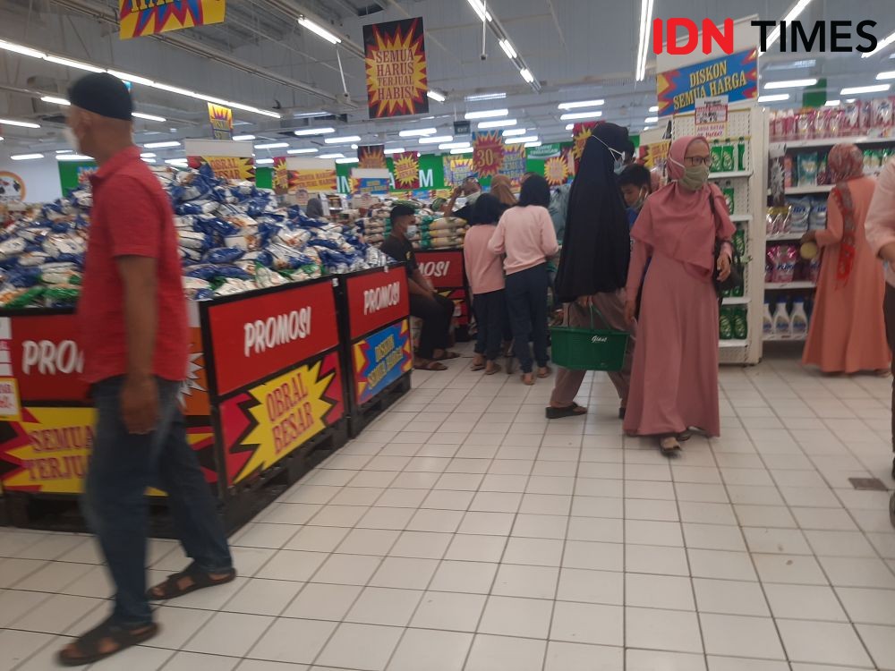 Kerumunan di Giant, Wali Kota Serang Ancam Tutup Paksa Gerai