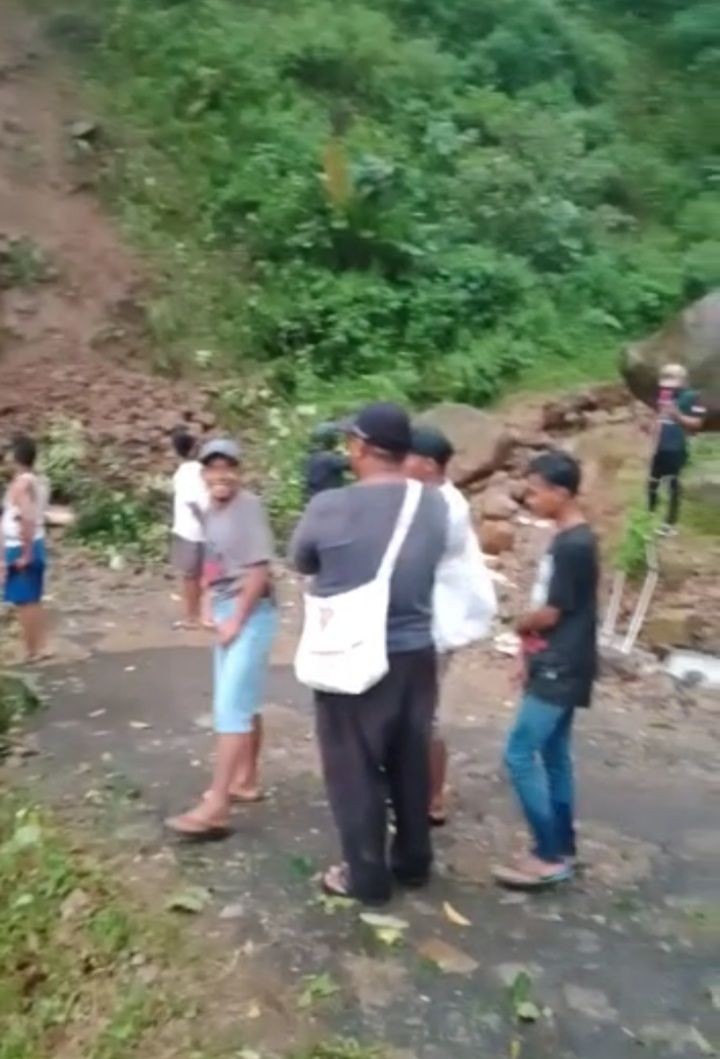Sempet Terputus, Ruas Jalan Banten-Sukabumi Sudah Bisa Dilalui  