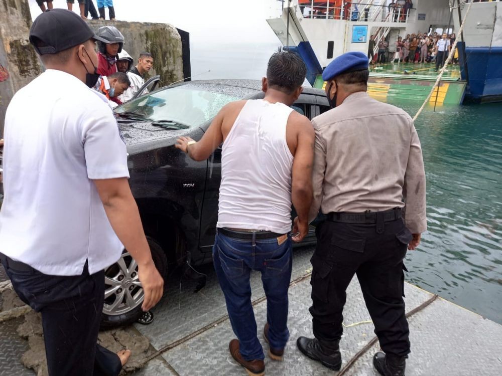 Kemenhub Dalami Kasus Jatuhnya Mobil dari KMP Ihan Batak di Danau Toba