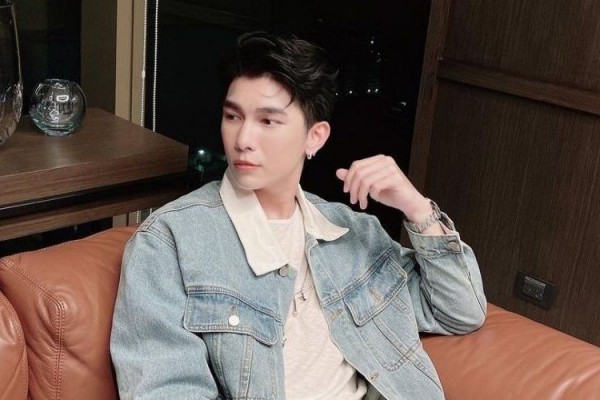 9 Potret Mew Suppasit dan Ma Luv, Bikin Iri Sekaligus Gemas