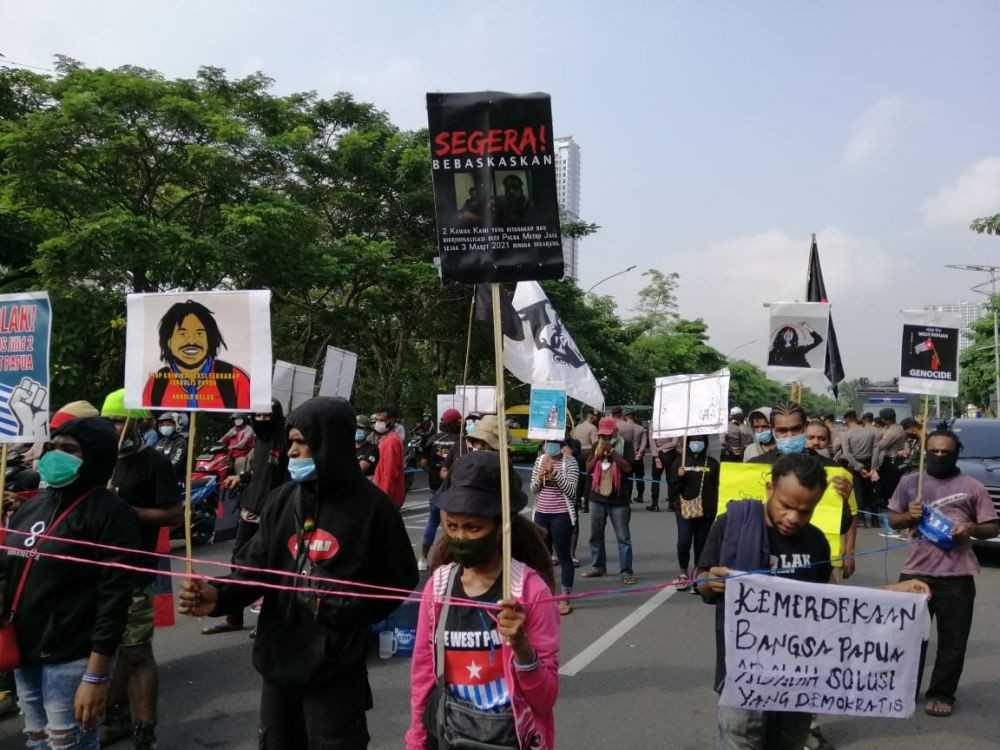 Mahasiswa Papua di Surabaya Gelar Aksi: Setuju Diplomasi dengan Syarat