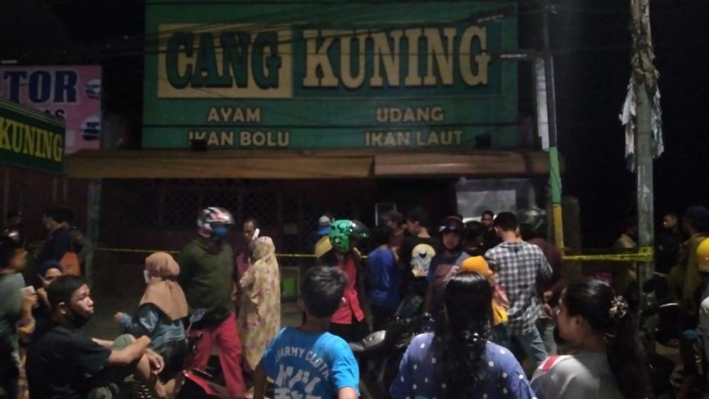 Kebakaran Rumah Makan Cangkuning di Gowa Akibat Selang Gas Bocor