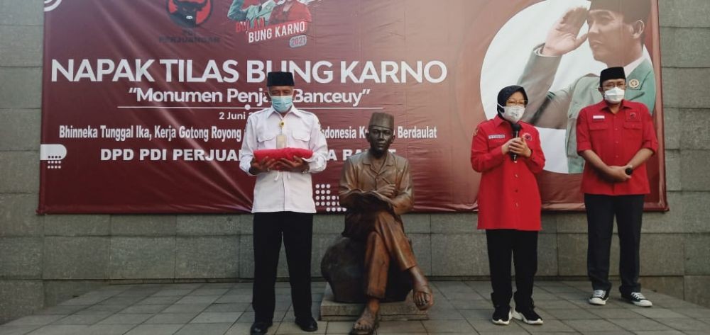 Napak Tilas Bung Karno, Risma Kunjungi Penjara Banceuy dan Gedung GIM