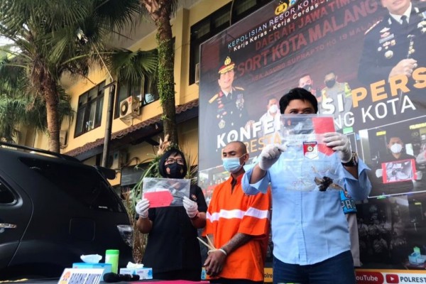 Suami Tusuk Mantan Istri karena Rebutan Anak, Begini Kronologinya