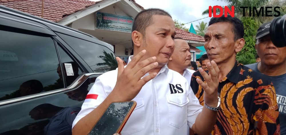 Mobil Anggota DPRD Tapteng Dibakar OTK, Satu Terduga Pelaku Ditangkap