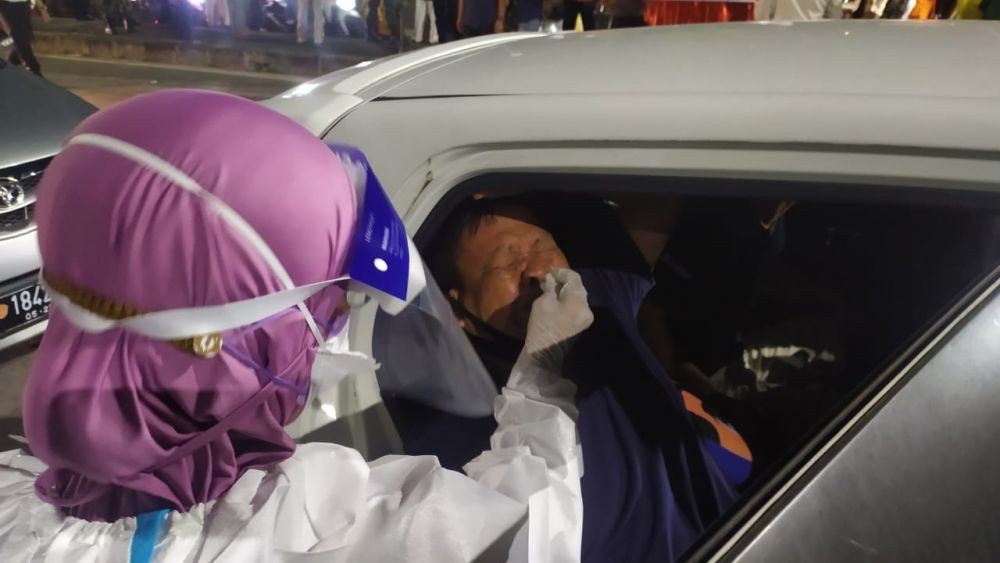 Pengendara dari Madura ke Surabaya Harus Lewati Tes Swab Antigen