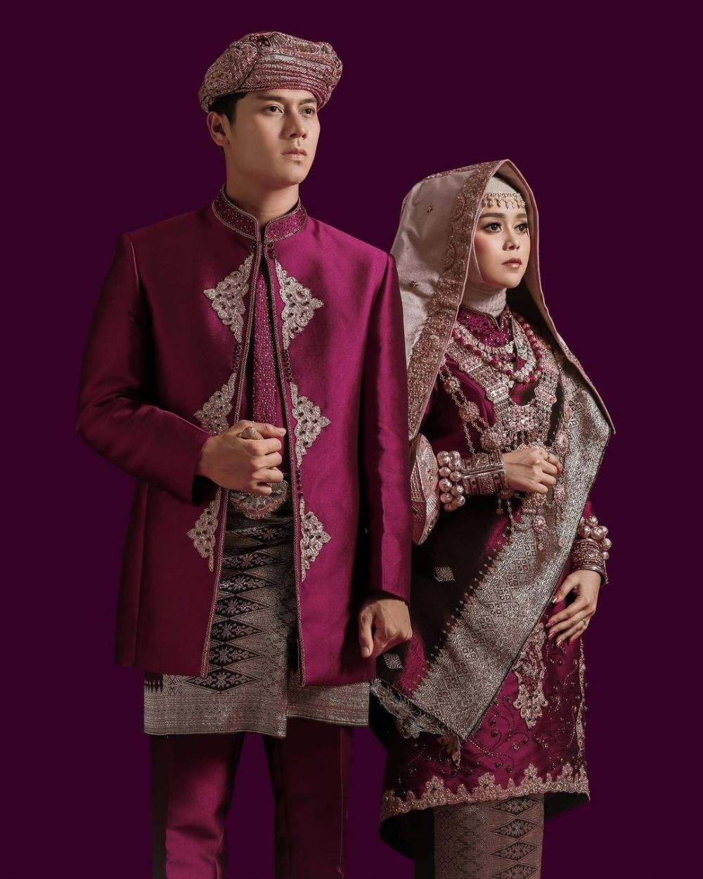 9 Inspirasi Prewed Lesty Kejora-Rizky Billar, Baju Adat nan Anggun