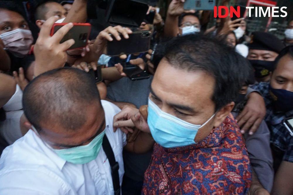 Kpk Cek Informasi Azis Syamsuddin Punya 8 Orang Dalam