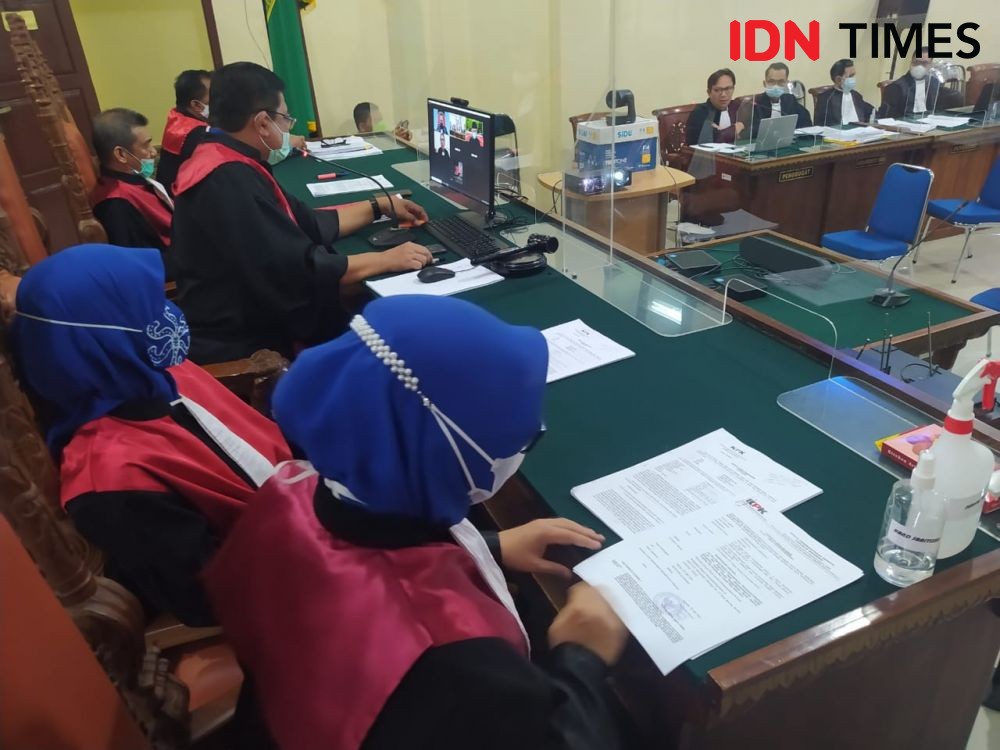 Eks Bupati Lampung Tengah Mustafa Dieksekusi ke Lapas Sukamiskin