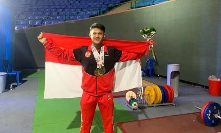 Cerita Rizky Juniansyah, Lifter Banten yang Cetak Rekor Dunia