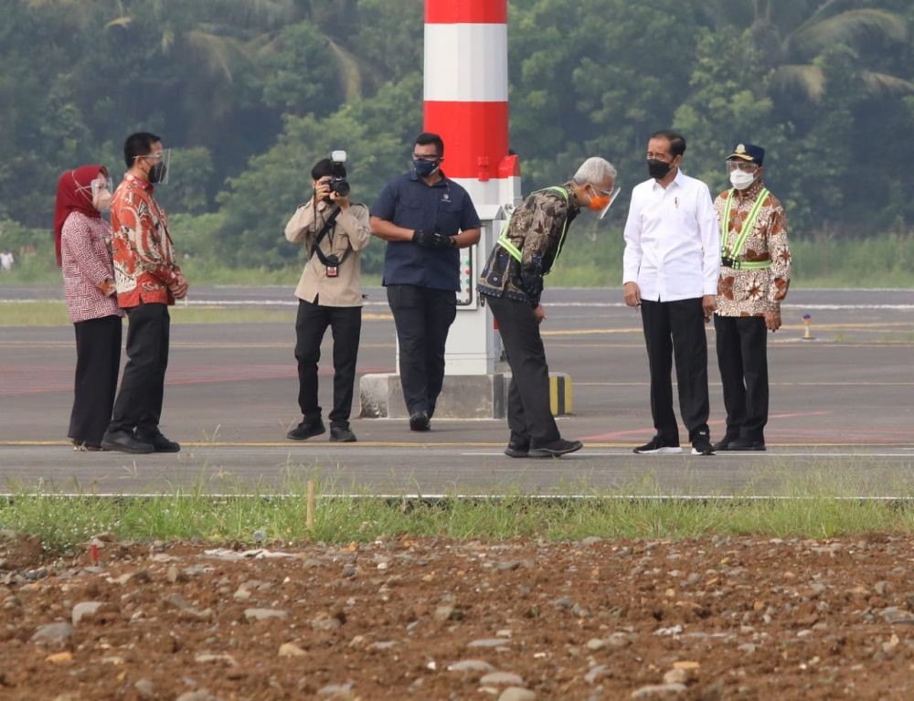 Cek Bandara JB Sudirman Purbalingga, Jokowi: Harus Gerakan Ekonomi Sekitar