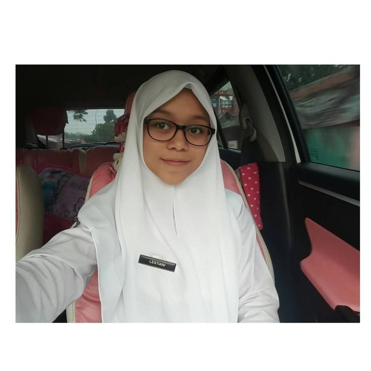 9 Kenangan Masa Sekolah Lesti Kejora, Hari Ini Lamaran
