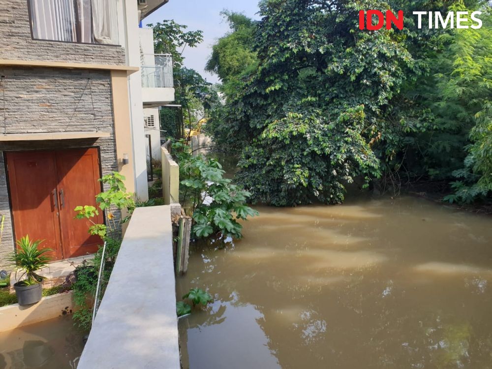 Longsor Tutup Aliran Kali, 30 Rumah di Tangsel Kebanjiran
