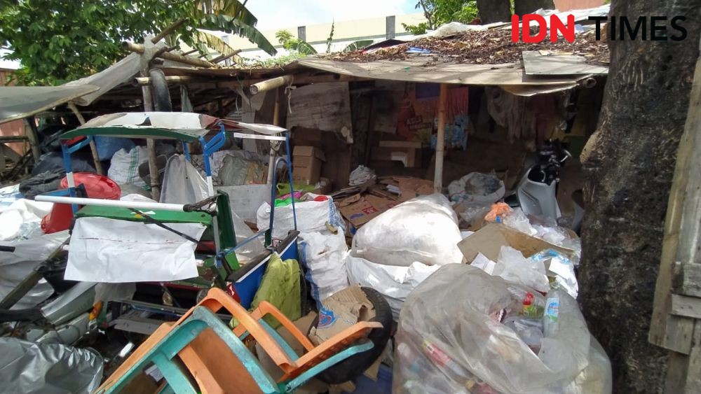 Cerita dari Kampung Pemulung Makassar: Solidaritas di Atas Derita