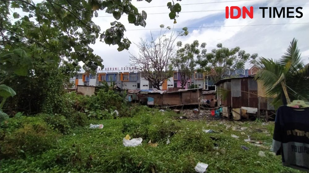 Cerita dari Kampung Pemulung Makassar: Solidaritas di Atas Derita