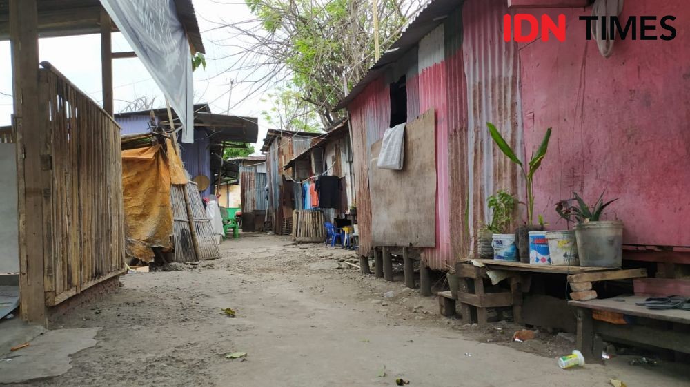 Cerita dari Kampung Pemulung Makassar: Solidaritas di Atas Derita