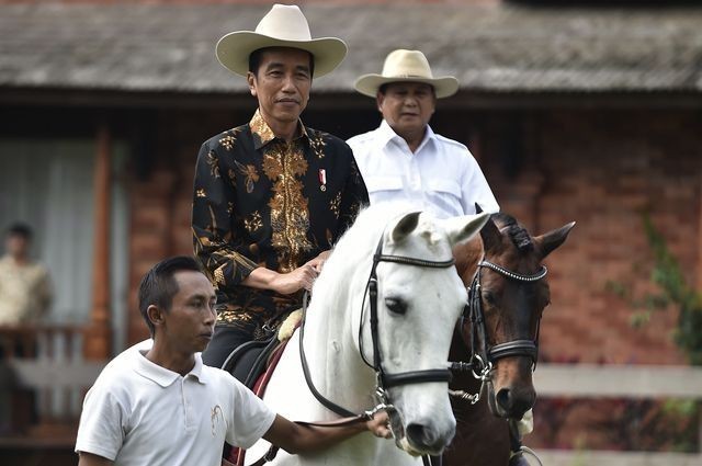 Pengamat Politik UGM Menilai Jokowi Merasa lebih Nyaman dengan Prabowo