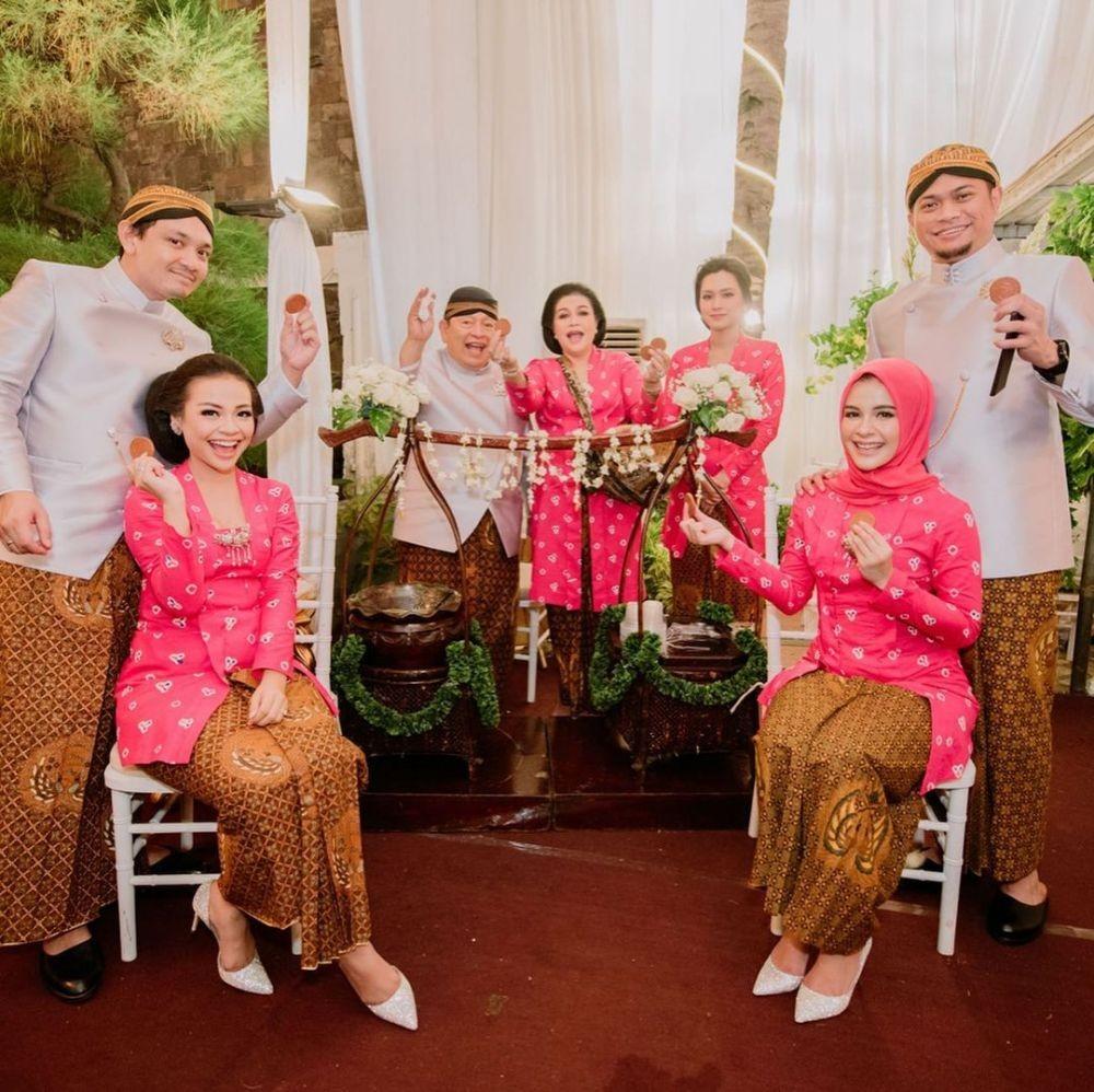 11 Kebaya Jumputan yang Cocok untuk Kondangan