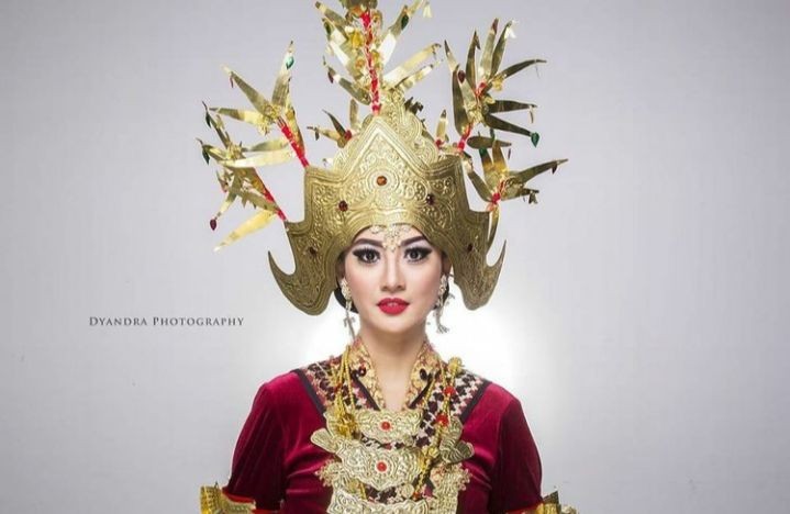 Perbedaan Makna 2 Siger Lampung Sebagai Mahkota Perempuan  
