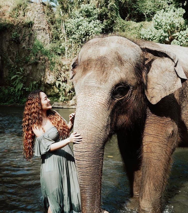 10 Momen Liburan Siti Badriah dan Krisjiana di Bali, Makin Romantis