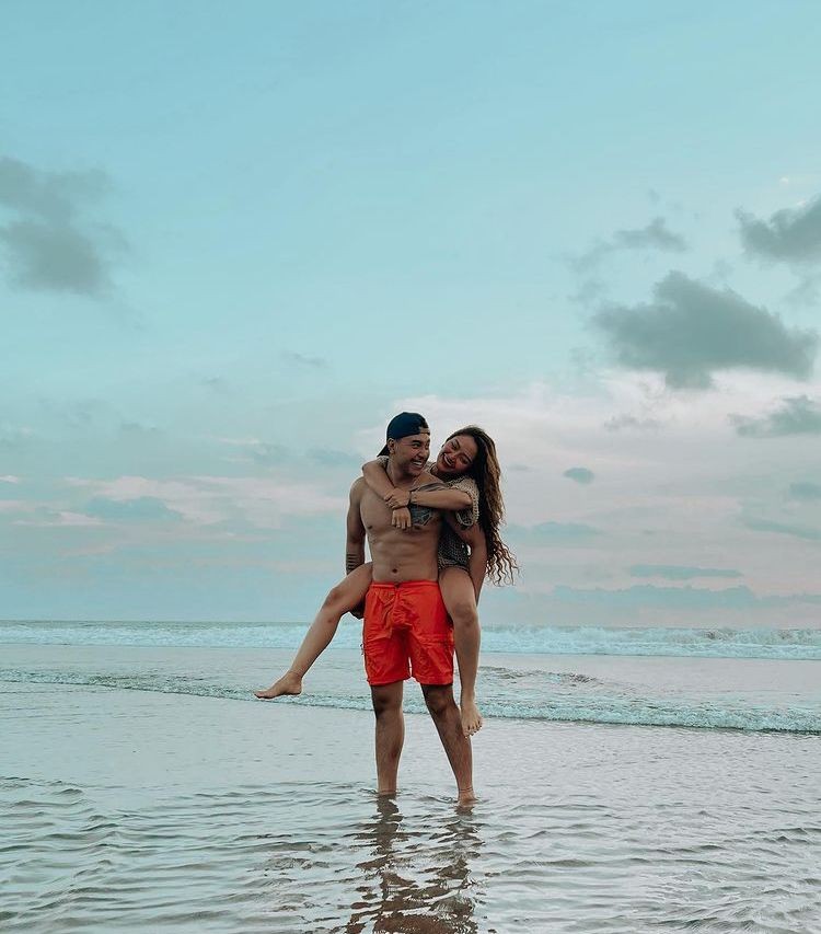 10 Momen Liburan Siti Badriah dan Krisjiana di Bali, Makin Romantis