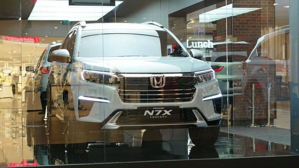 10 Potret Penampakan Detail Mobil Konsep Honda N7X, Gabungan SUV MPV