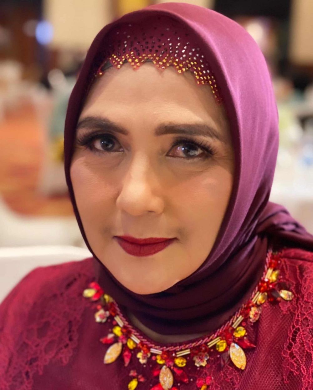 9 Bintang Film Panas yang Sudah Hijrah dengan Balutan Hijab