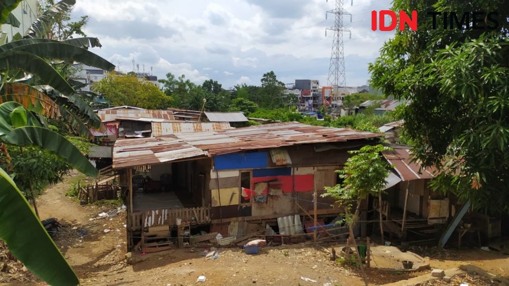 Cerita dari Kampung Pemulung Makassar: Solidaritas di Atas Derita