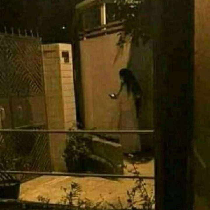 Kocak! 10 Potret Gak Biasa di Malam Hari, Ada yang Seram Juga