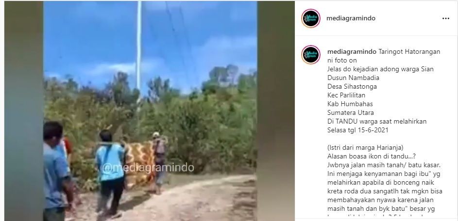 Viral Ibu Baru Melahirkan Ditandu Karena Akses Jalan Rusak