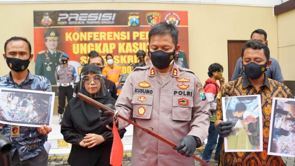 Hanya karena Bersenggolan, Pria Sidoarjo Sabetkan Pedang