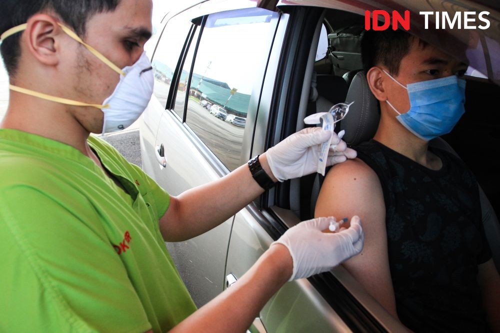 Lebih 200 Ribu Orang Ikut Vaksinasi Lantatur di Medan