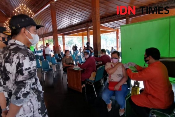 Kota Solo Dikepung Zona Merah, 4.000 Vaksin Disuntikkan setiap hari