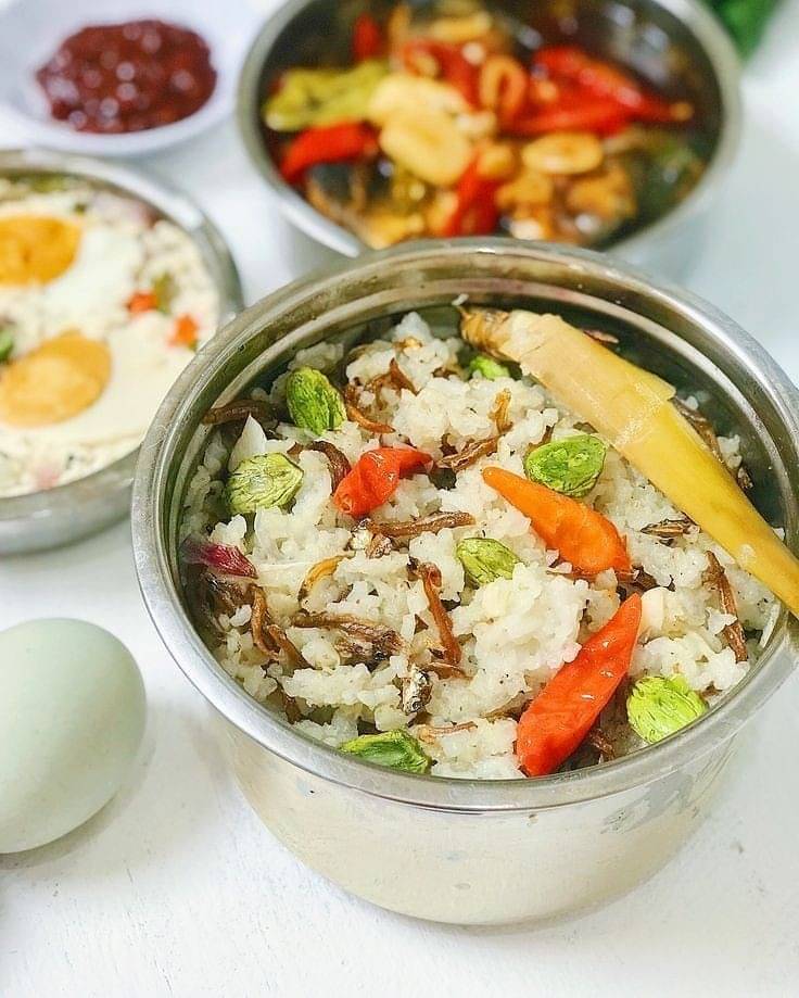 Tips Memasak Nasi Liwet Khas Sunda Yang Gurih Dan Pulen