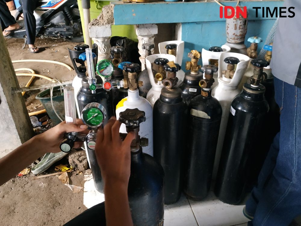 Distributor Cirebon Kewalahan Penuhi Oksigen di Rumah Sakit