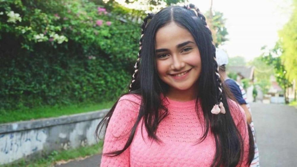 10 Perubahan Syifa Hadju dari Masa Bocah dan Sekarang Kenal Make-Up