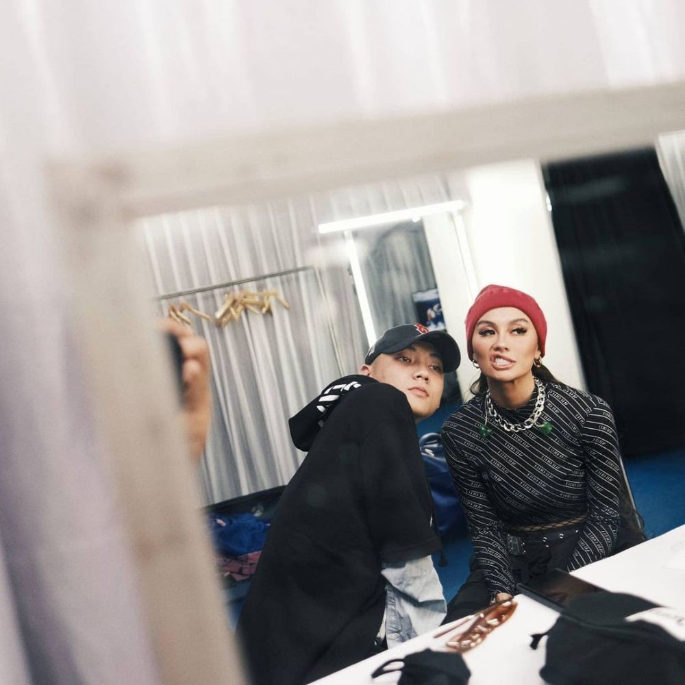 Bikin Baper! 10 Potret Agnez Mo dan Adam Rosyadi Makin Mesra