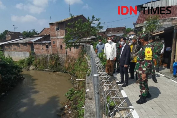 TMMD Ke-111 di Solo, Warga TNI-Polri Bangun RTLH dan Talud Sungai