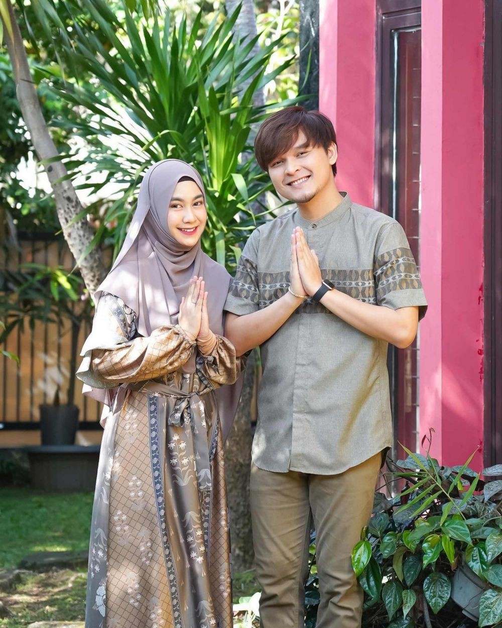 Berawal Duet Lagu Berakhir di Pelaminan, 9 Pasangan Penyanyi Indonesia