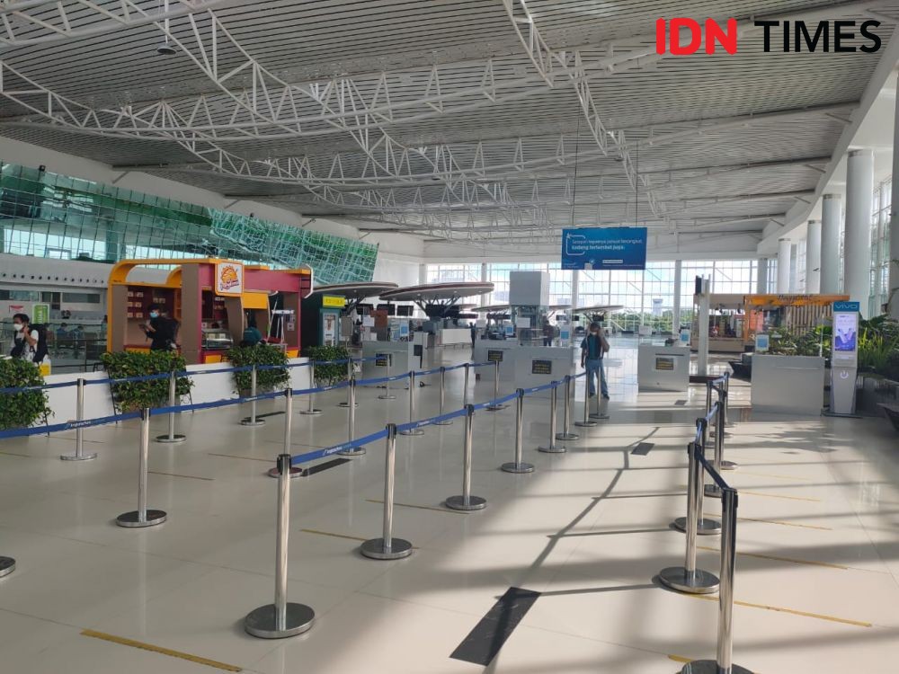 Penumpang Bandara di Balikpapan Wajib Kantongi Tes PCR dan Vaksinasi